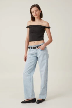 Low Rise Straight Jean