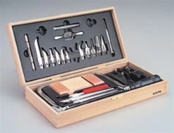 XACX5087 X-Acto Deluxe Woodcarving Set W/Chest