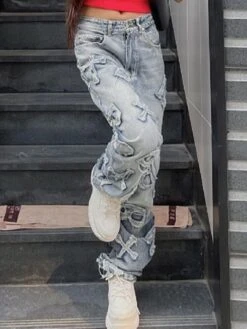 Letter Patch Faded Boyfriend Jeans -Disney Accessories Sales img original CCF0109BO 0603410037